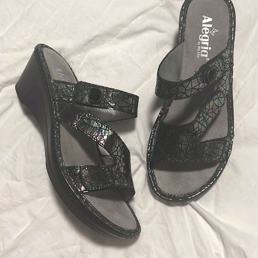 Alegria Wedge Sandal Womens Size 8 (38 EU)
